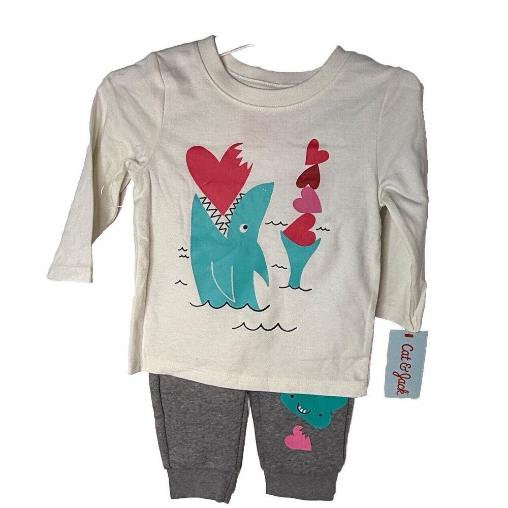 Cat & Jack Infant Boys Shark Valentines Outfit Pants Sweatshirt Cream Gray NEW!